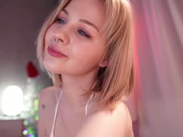 Iamninamint Chaturbate stream image from January 05, 2025