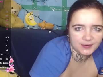 Mustardgirl Chaturbate stream image from January 05, 2025