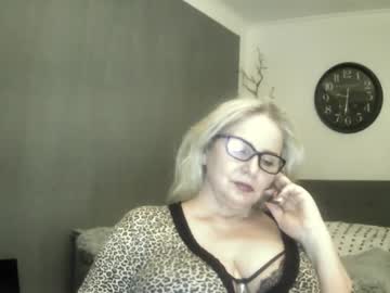 Penelopeflirty Chaturbate stream image from January 05, 2025