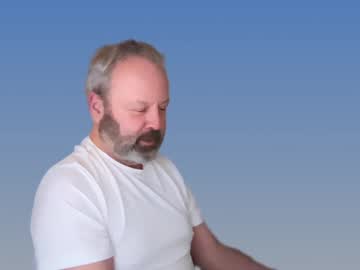 Xarkevis Chaturbate stream image from January 05, 2025