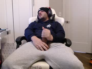 Bigthickgreysweats Chaturbate stream image from January 05, 2025
