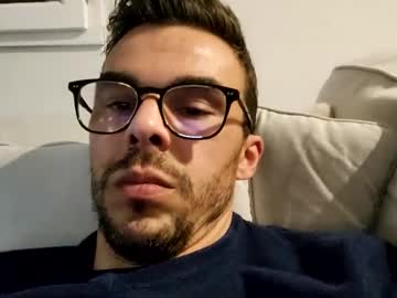 Bomale89 Chaturbate stream image from January 05, 2025