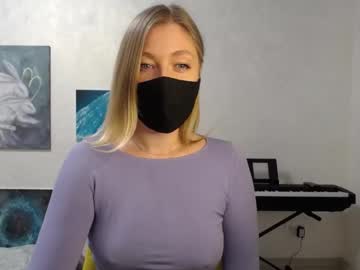Sexxxysilvana Chaturbate stream image from January 05, 2025