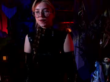 Witch_Fiona Chaturbate stream image from January 05, 2025