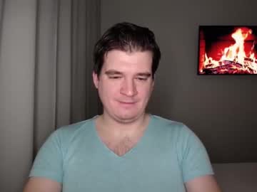 Yourhairybuddy Chaturbate stream image from January 05, 2025