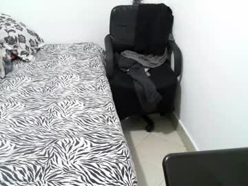 Lucky_Badboy Chaturbate stream image from January 05, 2025