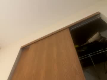 Mitchig Chaturbate stream image from January 05, 2025