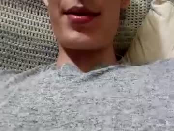 Shavingismything9000 Chaturbate stream image from January 05, 2025