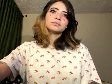 Arthurcroww Chaturbate stream image from January 05, 2025