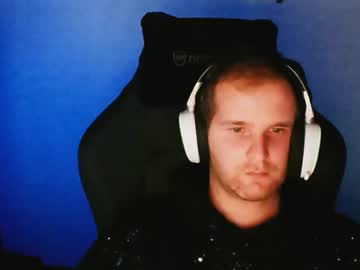Croissant911 Chaturbate stream image from January 05, 2025
