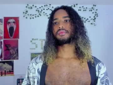 Mike__Thomson_ Chaturbate stream image from January 05, 2025