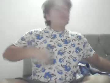 Strawberryboo Chaturbate stream image from January 05, 2025