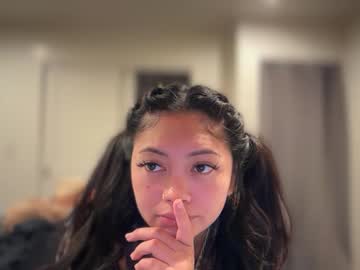 Millianns Chaturbate stream image from January 06, 2025