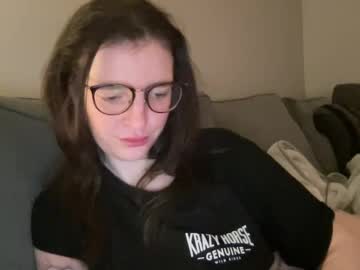 Jessielou110 Chaturbate stream image from January 06, 2025
