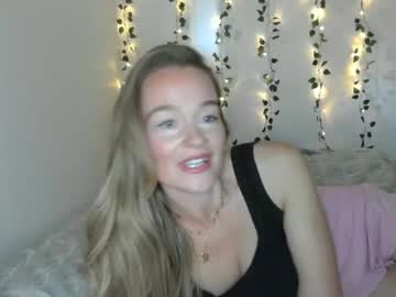 Lolaoohlala Chaturbate stream image from January 06, 2025
