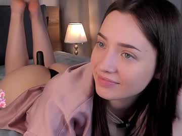 Maidabuoy Chaturbate stream image from January 06, 2025