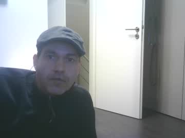 Spliffray Chaturbate stream image from January 06, 2025