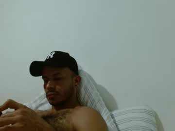 Wolflatino02 Chaturbate stream image from January 06, 2025