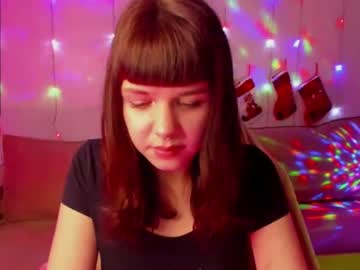 Kaycyy_Blunt Chaturbate stream image from January 06, 2025