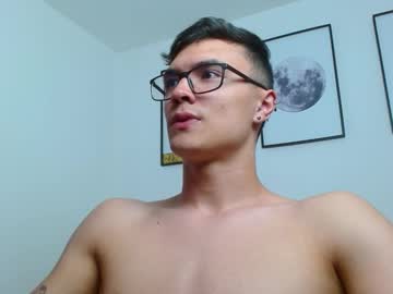 Taurus4k Chaturbate stream image from January 06, 2025