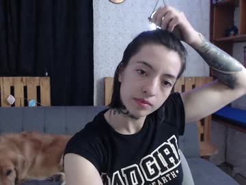 Alicee_Logan_ Chaturbate stream image from January 06, 2025