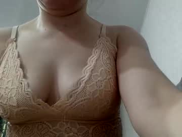 Miledi89aldom Chaturbate stream image from January 06, 2025