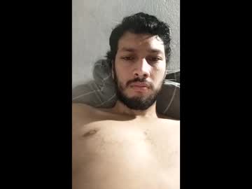 Roskof69 Chaturbate stream image from January 06, 2025