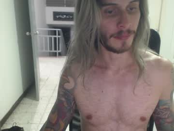 Skaur0n Chaturbate stream image from January 06, 2025