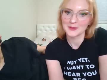 Petite_Cupcake Chaturbate stream image from January 06, 2025