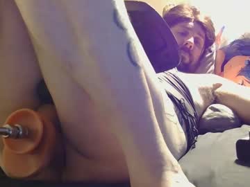 Cumonurfacebbyc4kes Chaturbate stream image from January 06, 2025