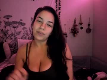 Ivygreyco Chaturbate stream image from January 06, 2025