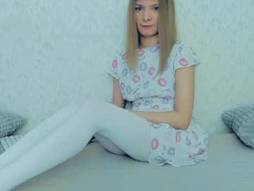 Your_Caramelka Chaturbate stream image from January 06, 2025