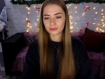 Adelyna_Bird Chaturbate stream image from January 06, 2025