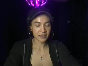 Indiemarz Chaturbate stream image from January 06, 2025