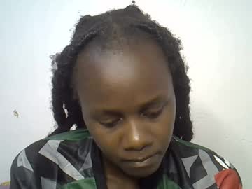 Beeswee Chaturbate stream image from January 06, 2025