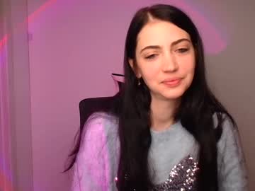 Camilla_More Chaturbate stream image from January 06, 2025