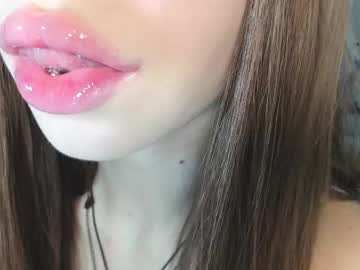 Yumm__ Chaturbate stream image from January 06, 2025