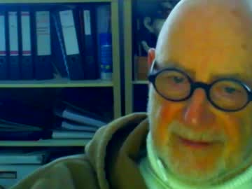Etonne Chaturbate stream image from January 06, 2025