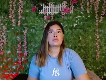 Scarlett_2cute Chaturbate stream image from January 06, 2025