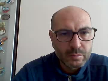 Sexualman1900 Chaturbate stream image from January 06, 2025