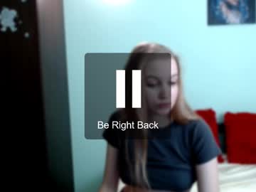 Blond_Foxy Chaturbate stream image from January 06, 2025