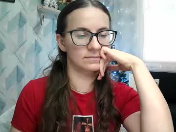 Cutie_Kn Chaturbate stream image from January 06, 2025