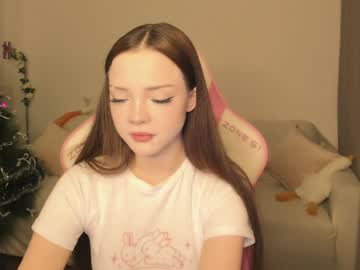 Marshmeowlow Chaturbate stream image from January 06, 2025