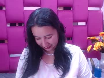 Naomyprinces_ Chaturbate stream image from January 06, 2025