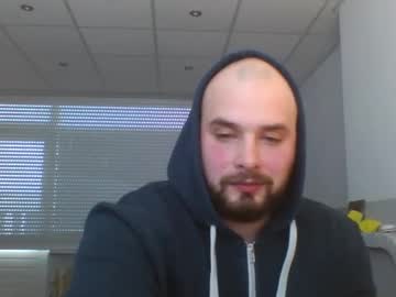 Omgwhereim Chaturbate stream image from January 06, 2025
