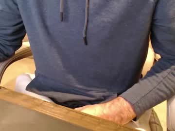 James0112822 Chaturbate stream image from January 06, 2025