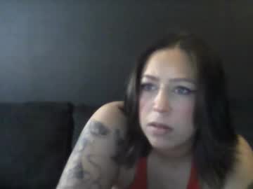 Foxyfierce420 Chaturbate stream image from January 06, 2025