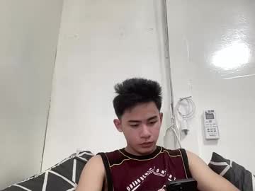 Xluminous Chaturbate stream image from January 06, 2025