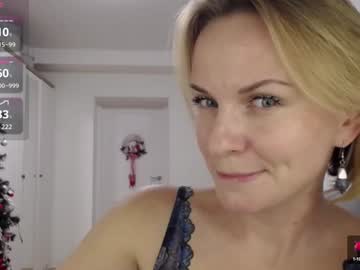 Yummylilya Chaturbate stream image from January 06, 2025