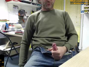 Bi_French69 Chaturbate stream image from January 06, 2025